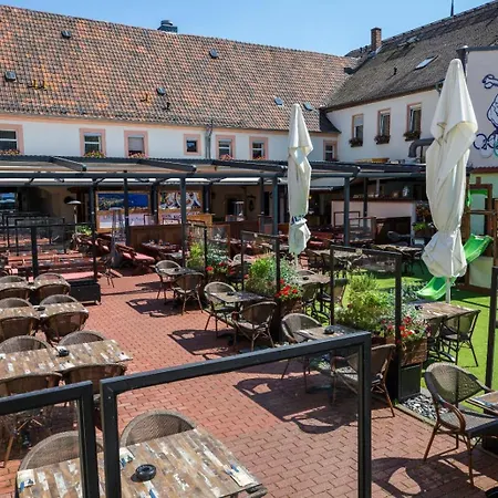 Hotel Goldenes Schiff Grimma