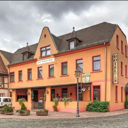 Goldenes Schiff Grimma