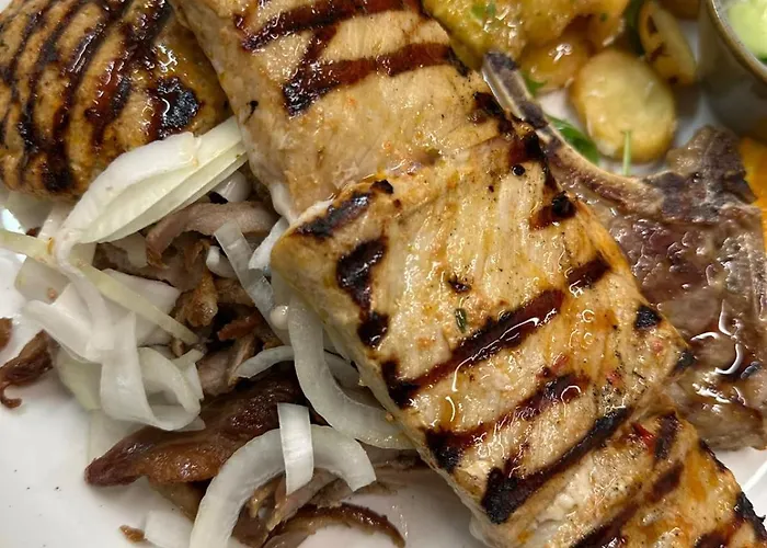 Goldenes Schiff فندق