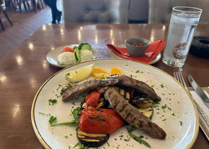 Goldenes Schiff فندق 2*