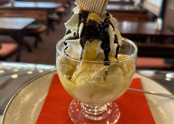 فندق Goldenes Schiff 2*