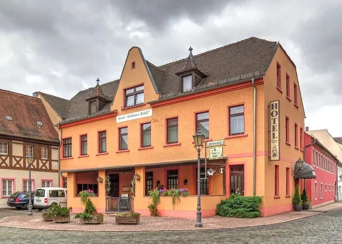 Goldenes Schiff جريما